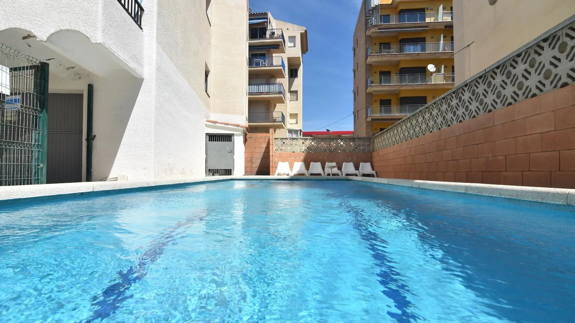 Appartement RNET - MT Standart à Roses